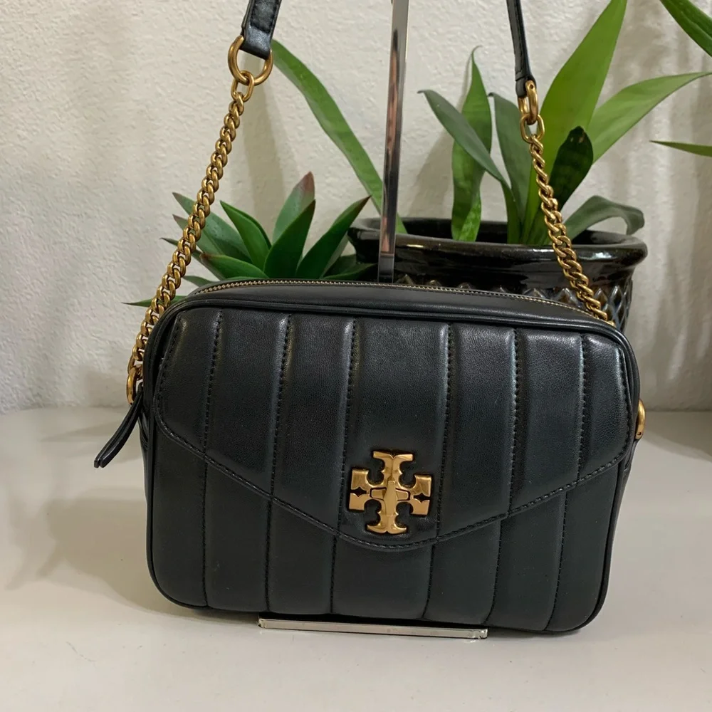 ๐๐ TORY BURCH Crossbody Black Leather Bag - Picture 1 of 14
